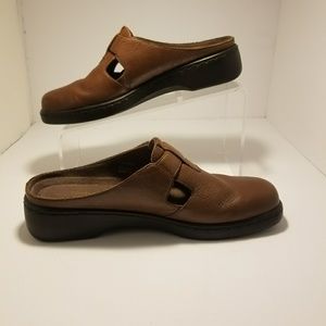 Naturalizer Brown Clog 8M
